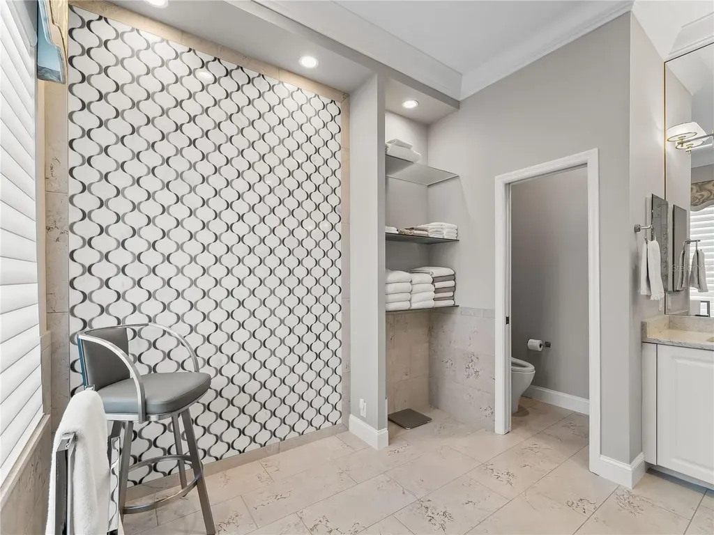 8316 Abingdon Court Bradenton FL 34201