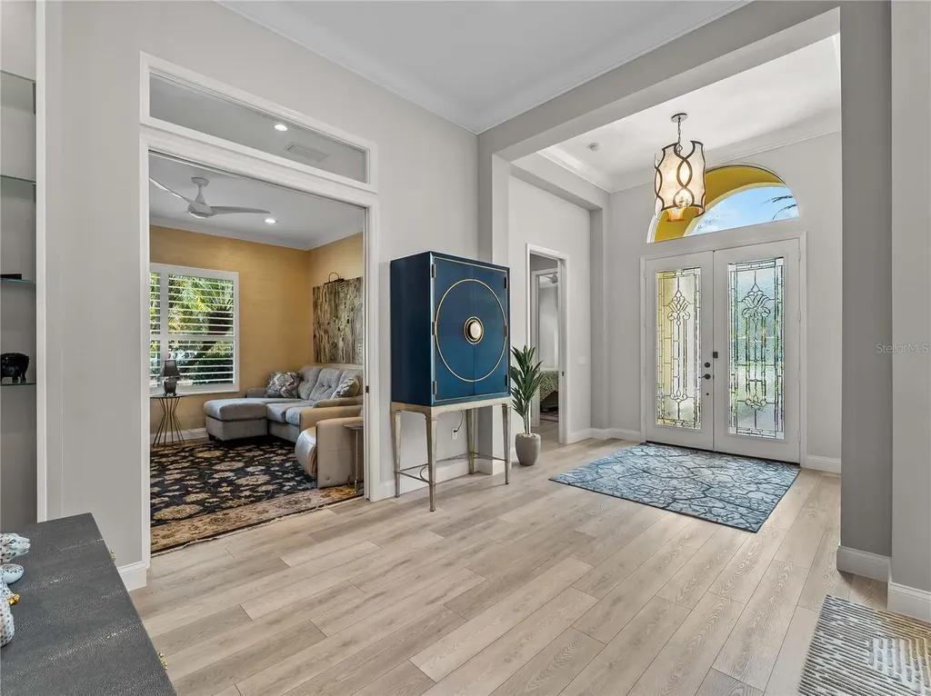 8316 Abingdon Court Bradenton FL 34201