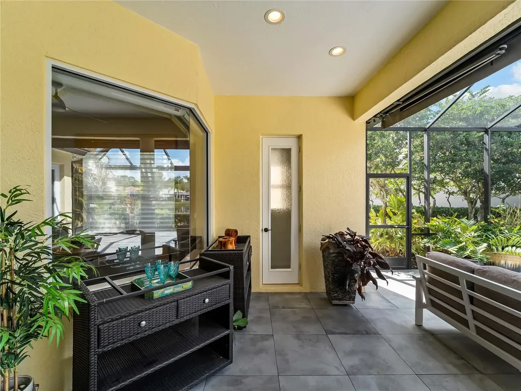 8316 Abingdon Court Bradenton FL 34201