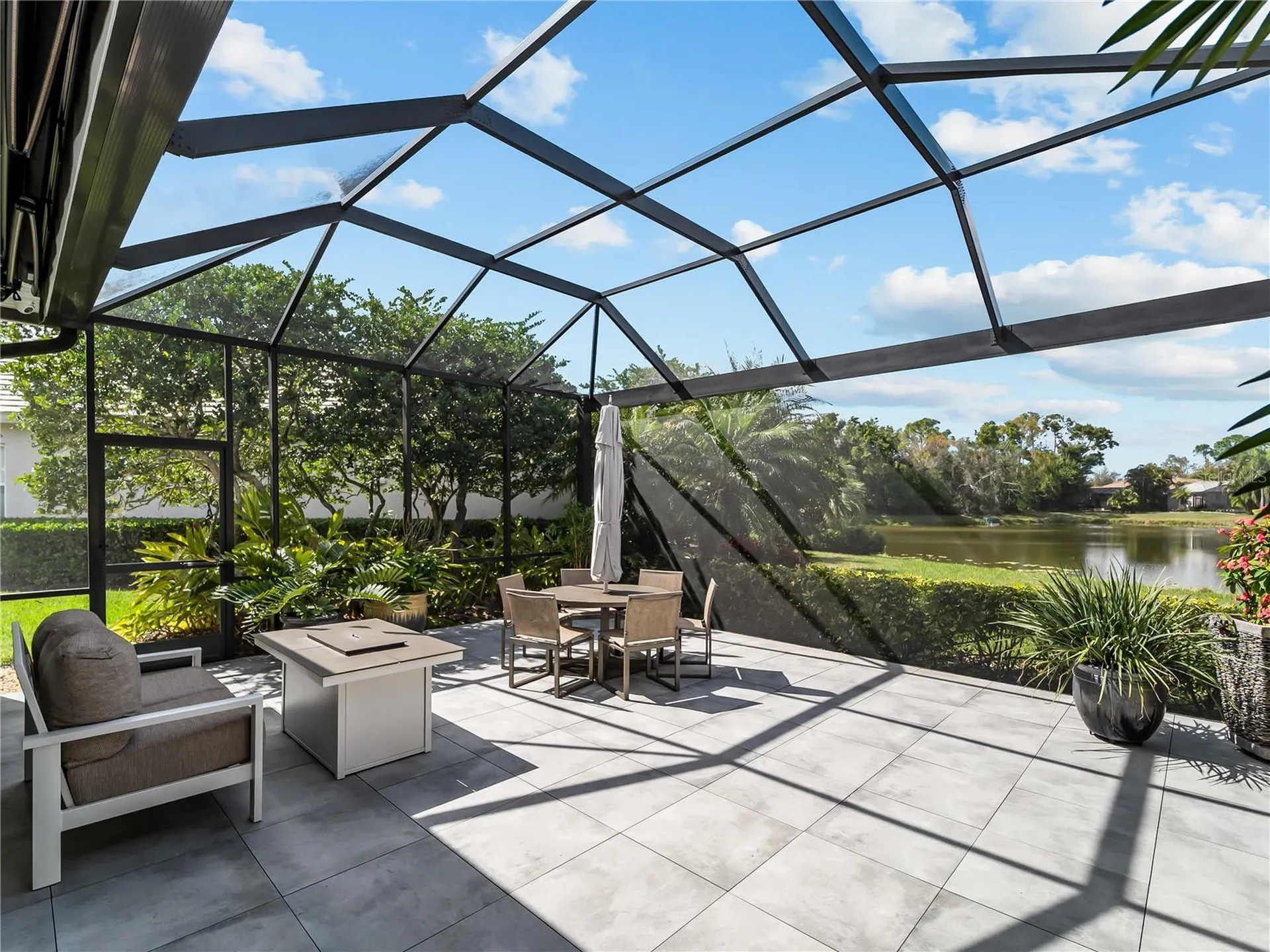 8316 Abingdon Court Bradenton FL 34201