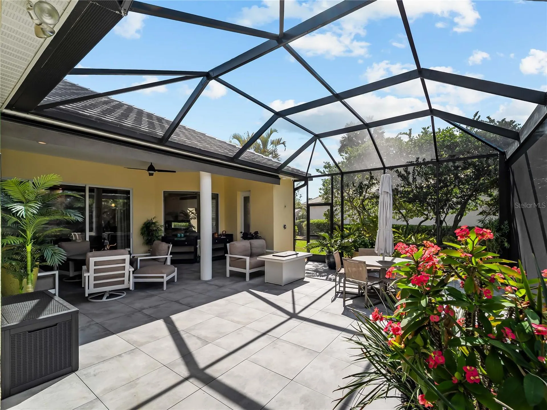 8316 Abingdon Court Bradenton FL 34201