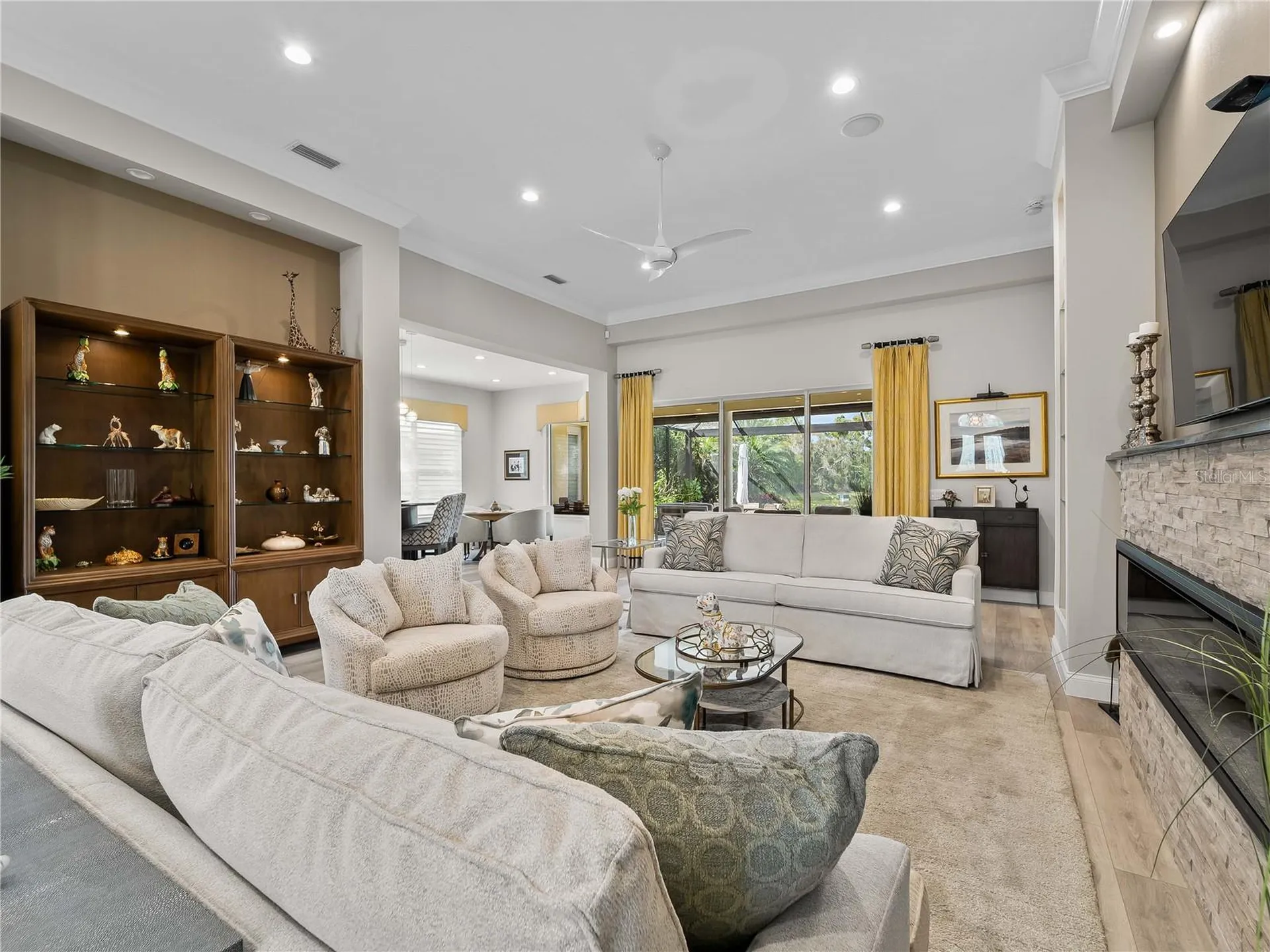 8316 Abingdon Court Bradenton FL 34201