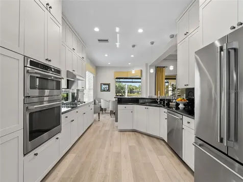 8316 Abingdon Court Bradenton FL 34201