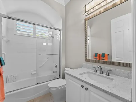 8316 Abingdon Court Bradenton FL 34201