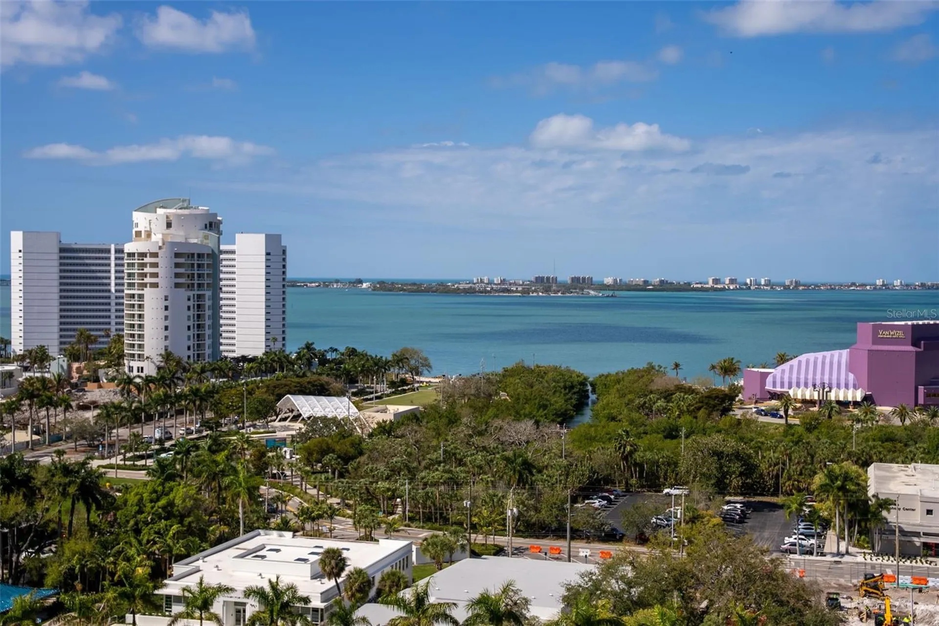 800 N Tamiami Trail Sarasota FL 34236