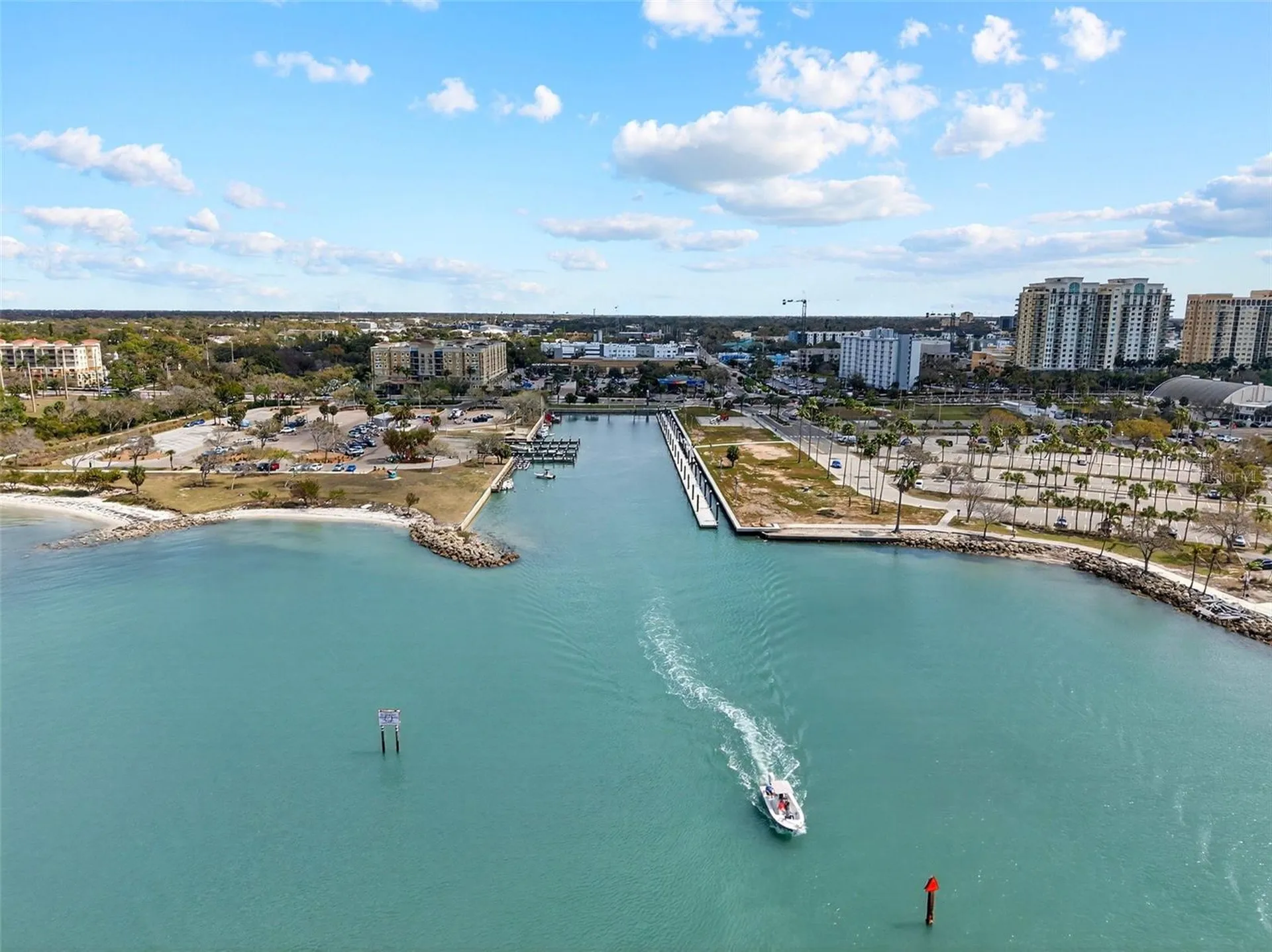 800 N Tamiami Trail Sarasota FL 34236