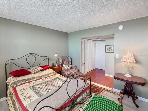 300 Woodette Drive Dunedin FL 34698
