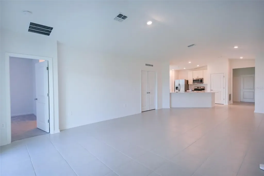 5645 Loggia Lane Kissimmee FL 34758