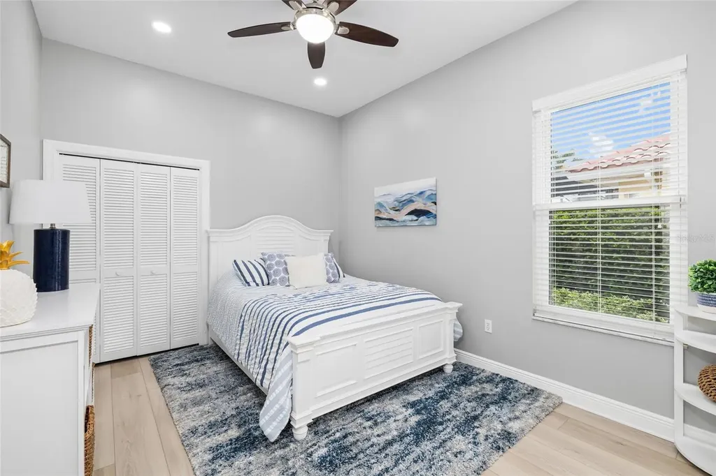 9810 Compass Point Way Tampa FL 33615