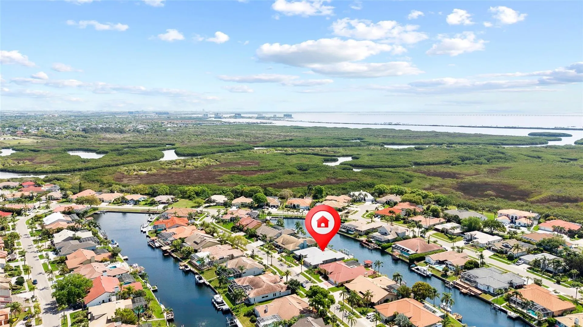 9810 Compass Point Way Tampa FL 33615