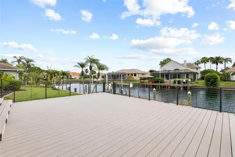 9810 Compass Point Way Tampa FL 33615