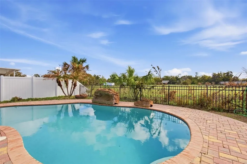 6648 Thackston Drive Riverview FL 33578