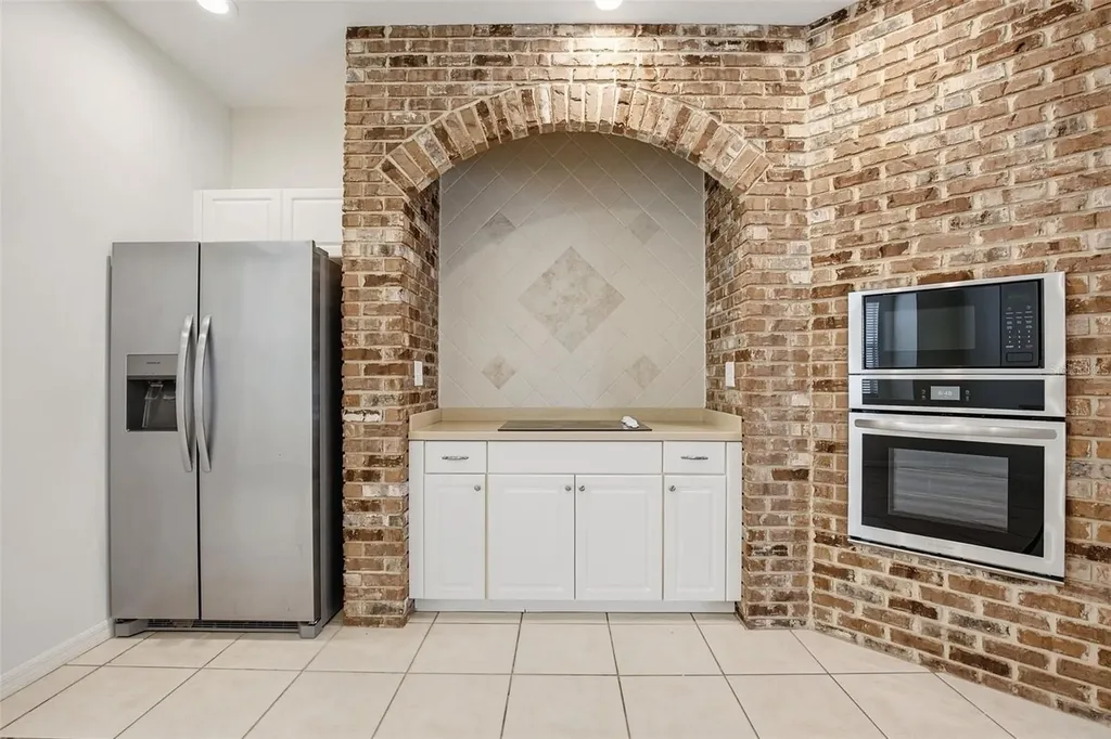6648 Thackston Drive Riverview FL 33578
