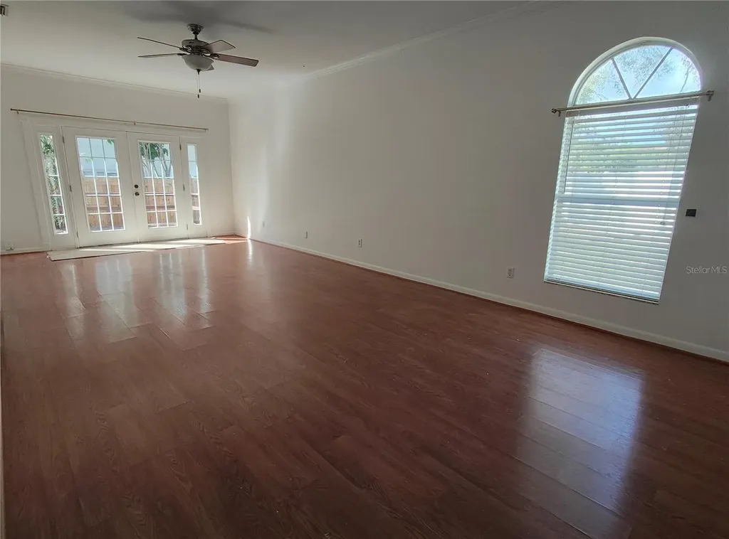2512 W Texas Avenue Tampa FL 33629