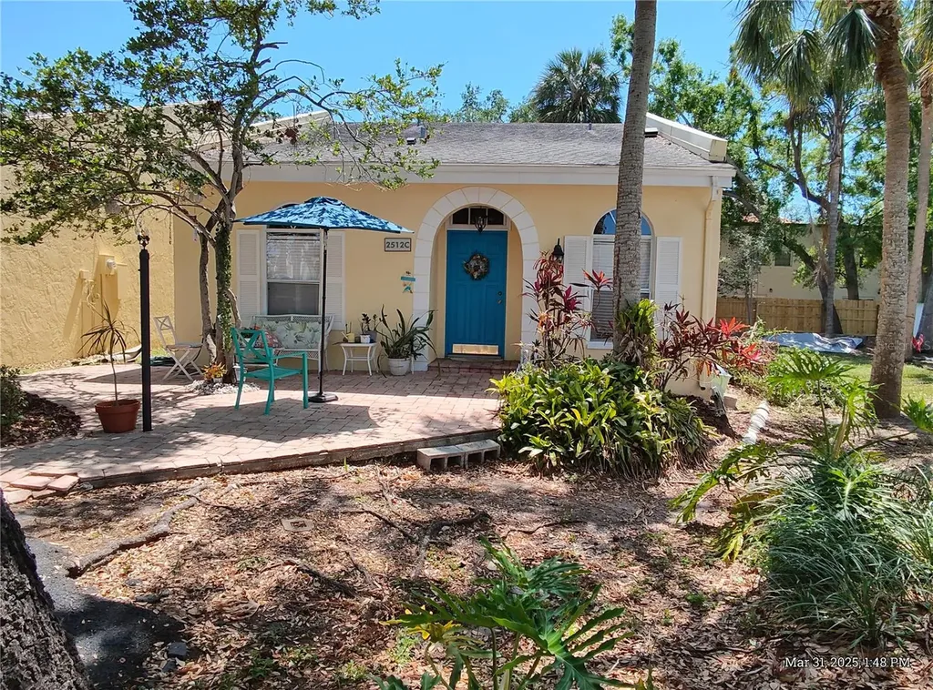 2512 W Texas Avenue Tampa FL 33629
