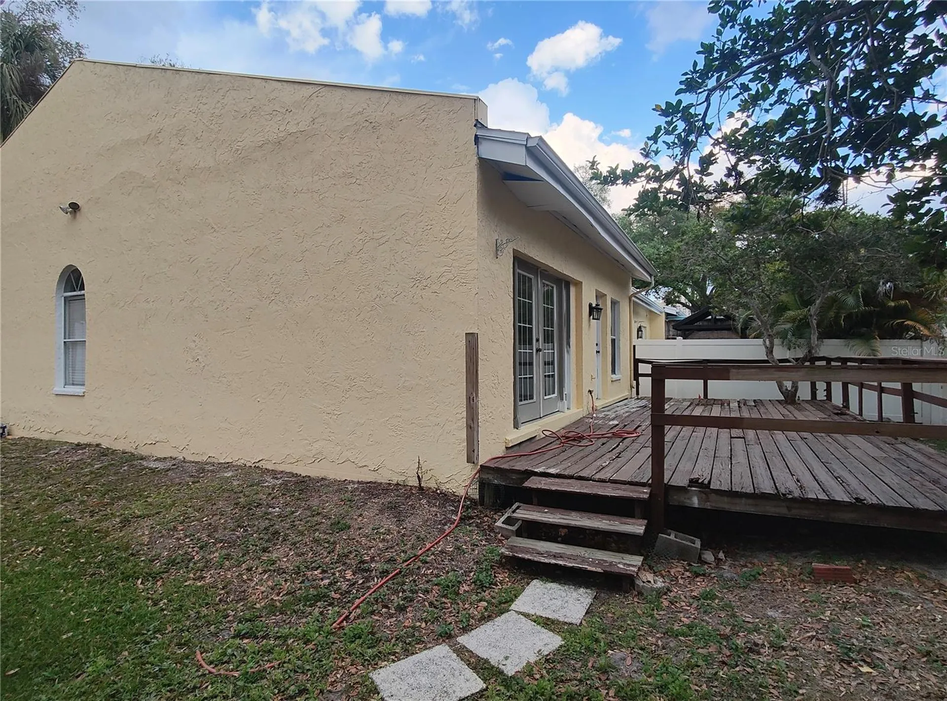 2512 W Texas Avenue Tampa FL 33629