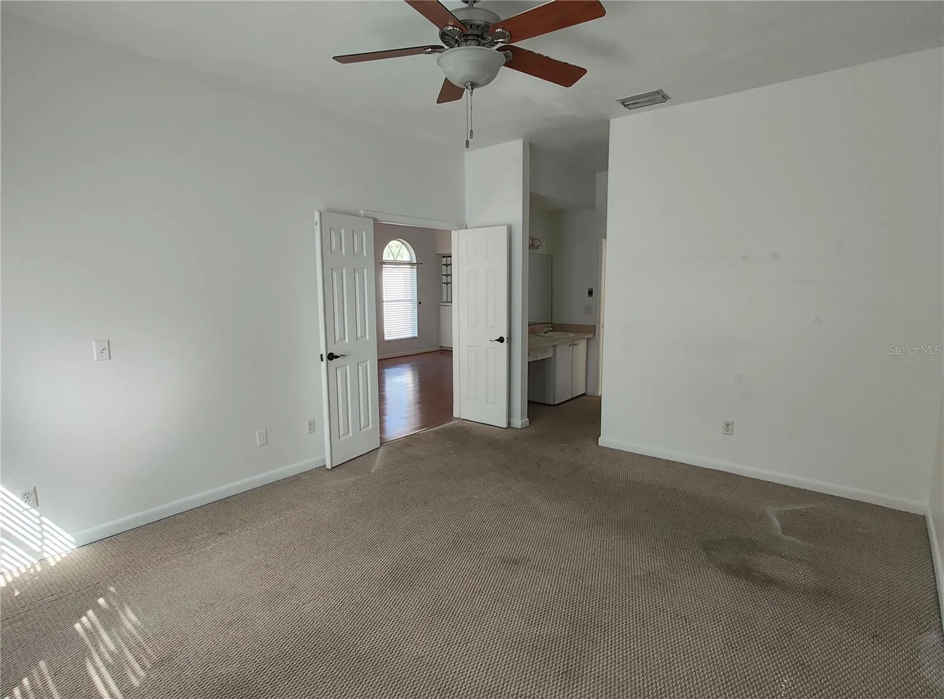2512 W Texas Avenue Tampa FL 33629