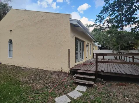 2512 W Texas Avenue Tampa FL 33629