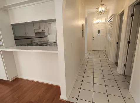 2512 W Texas Avenue Tampa FL 33629