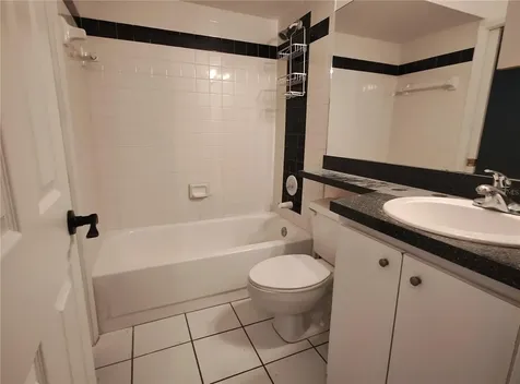 2512 W Texas Avenue Tampa FL 33629