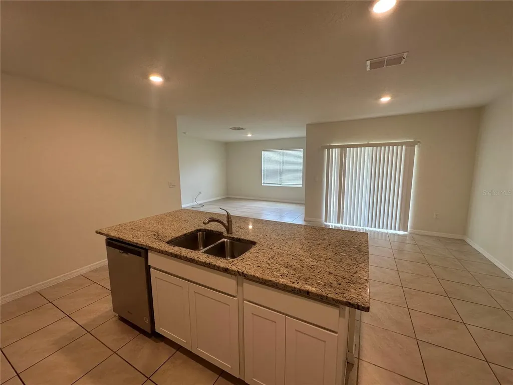1292 Sugarwood Street Davenport FL 33837