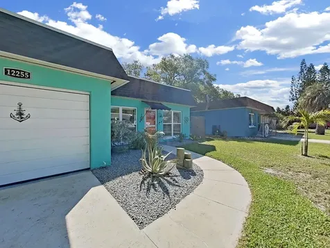 12255 Mallory Drive Largo FL 33774
