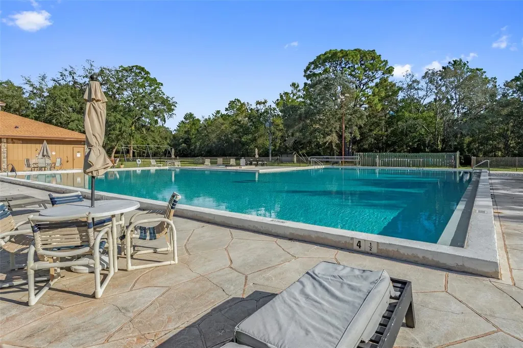 122 Corkwood Boulevard Homosassa FL 34446