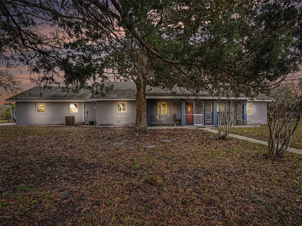 1390 E Ohio Avenue Lake Helen FL 32744