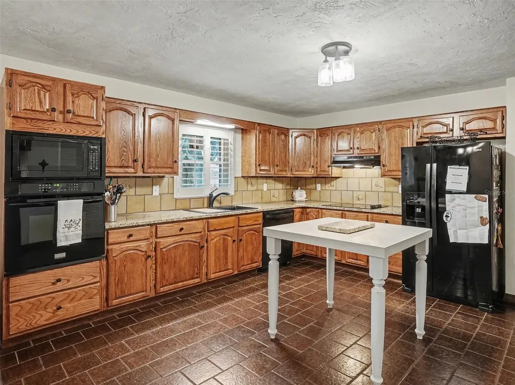 1390 E Ohio Avenue Lake Helen FL 32744