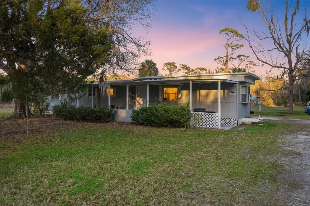 2085 S Stonebrook Drive Homosassa FL 34448