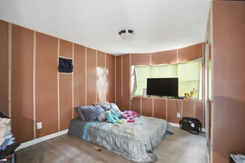 2085 S Stonebrook Drive Homosassa FL 34448