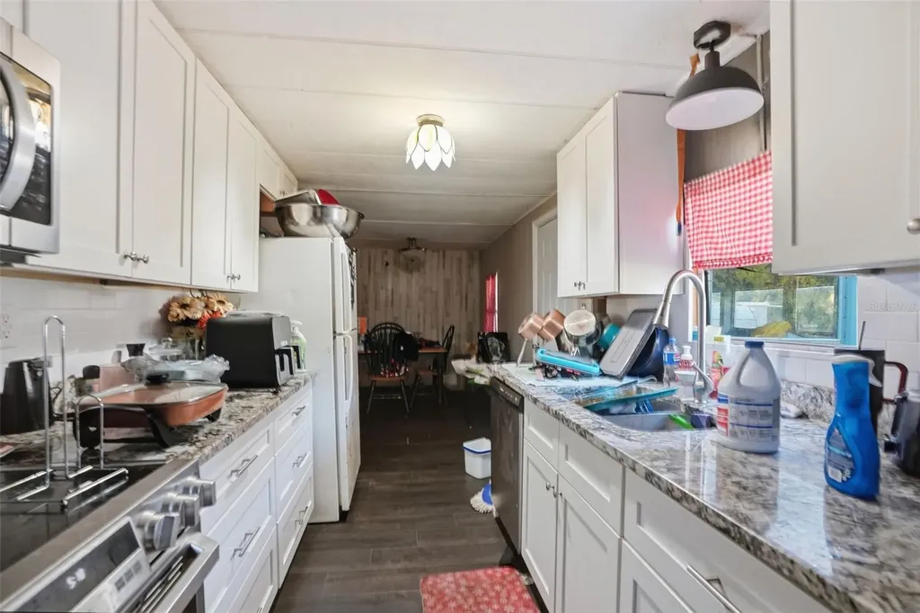 2085 S Stonebrook Drive Homosassa FL 34448