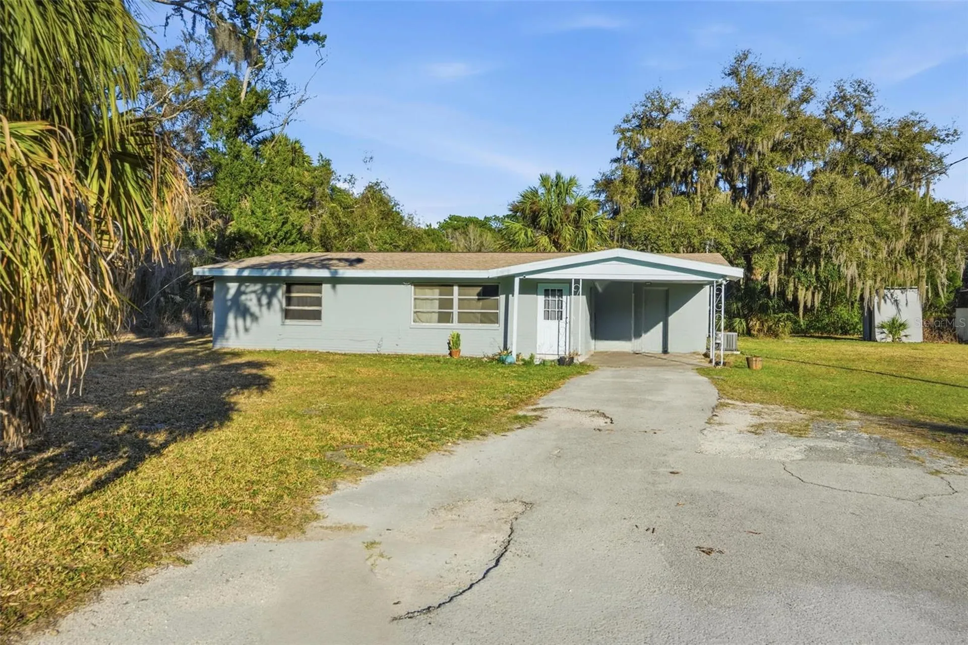 2085 S Stonebrook Drive Homosassa FL 34448