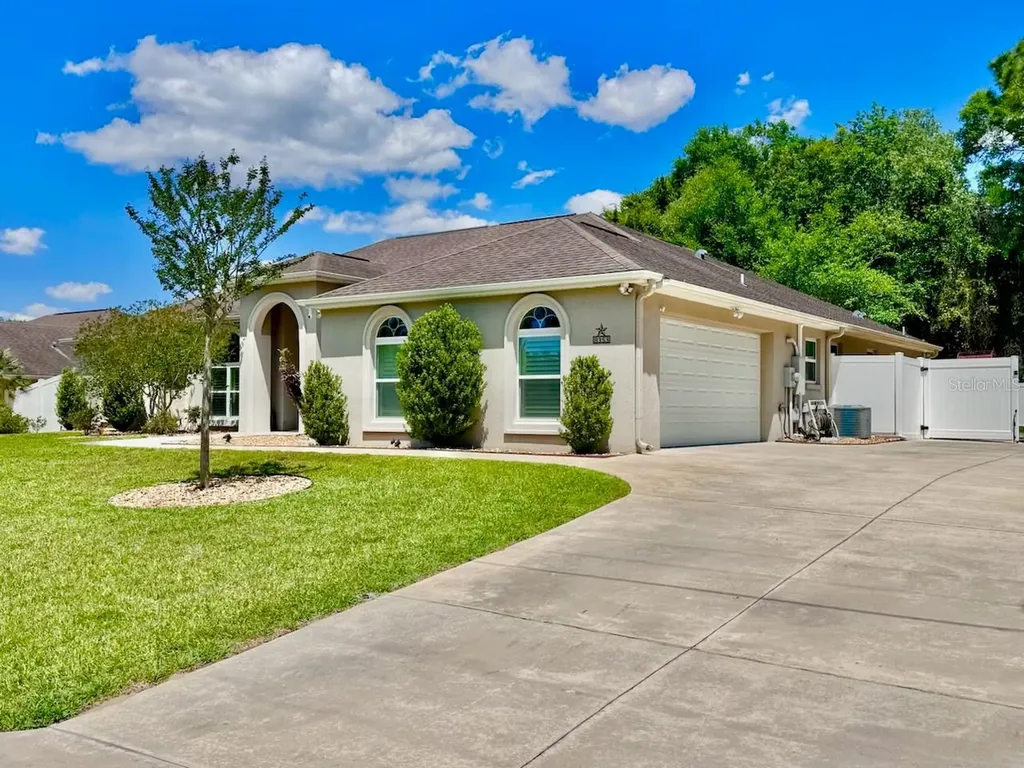 8353 SE 162nd Street Summerfield FL 34491