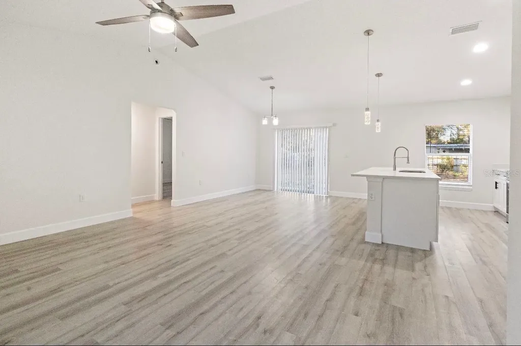 11165 NW 7th Street Ocala FL 34482