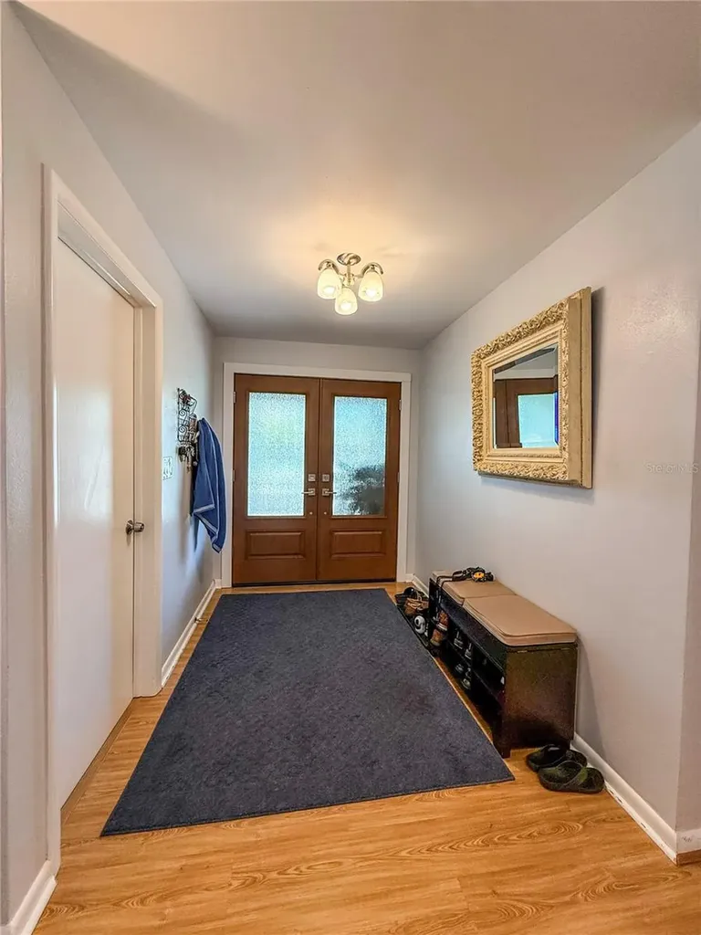 2058 Nursery Road Clearwater FL 33764