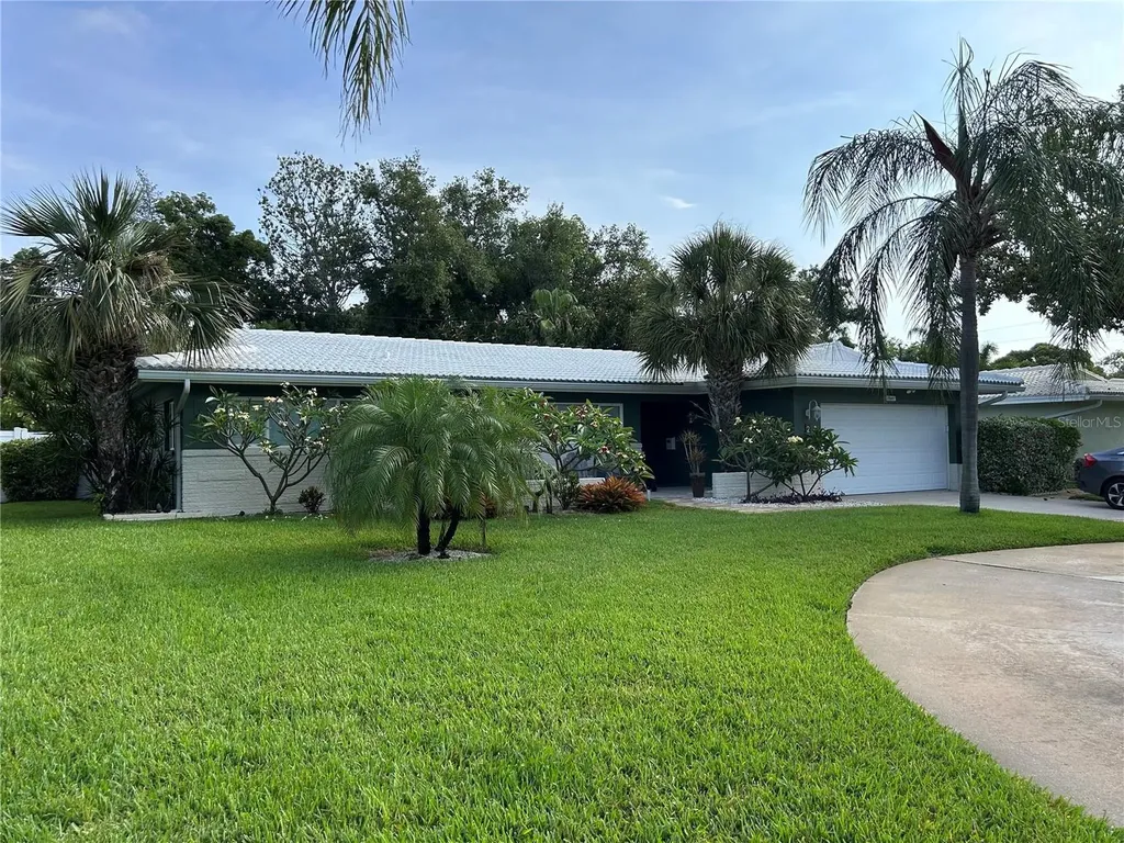 2058 Nursery Road Clearwater FL 33764