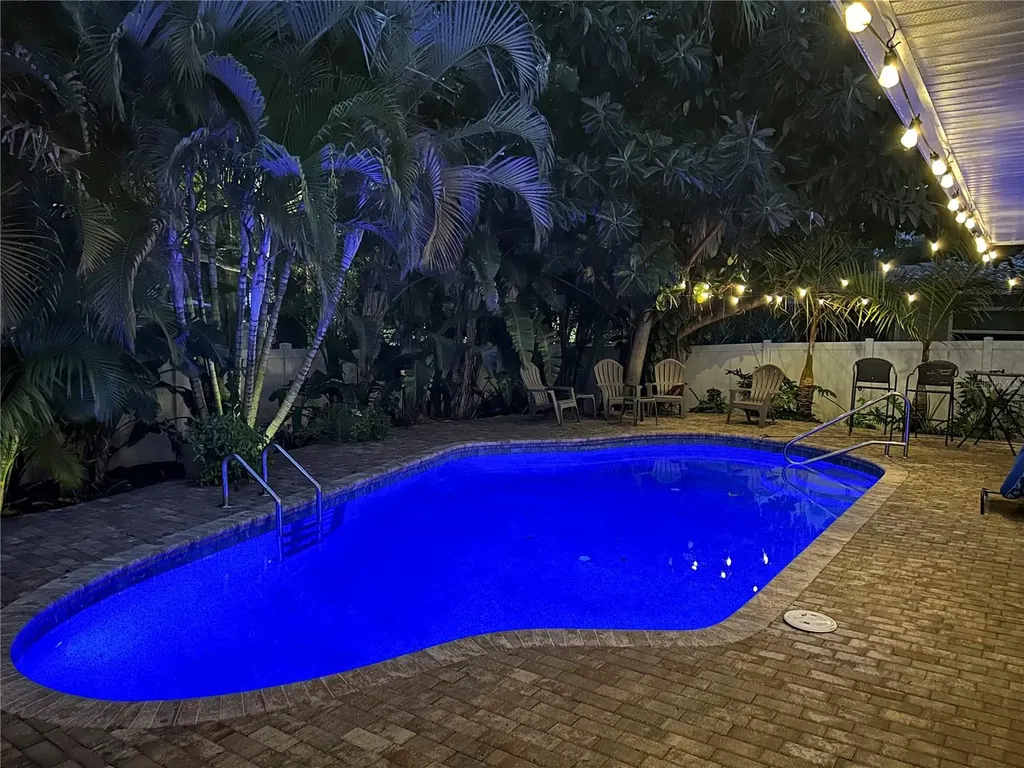 2058 Nursery Road Clearwater FL 33764