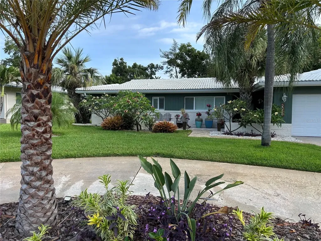 2058 Nursery Road Clearwater FL 33764
