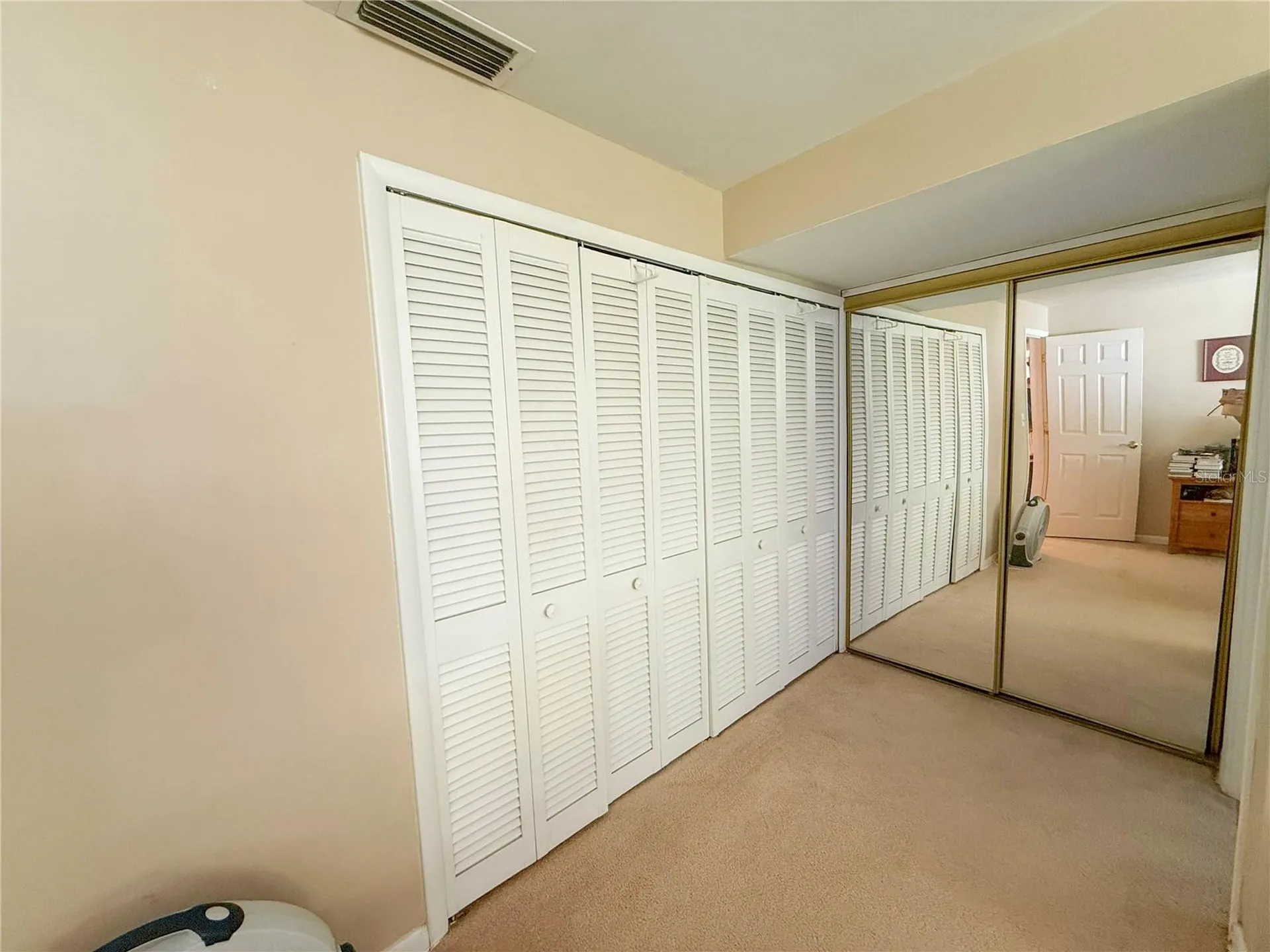 2058 Nursery Road Clearwater FL 33764