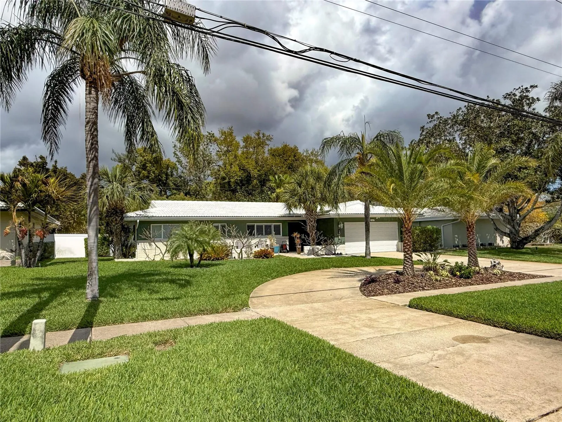 2058 Nursery Road Clearwater FL 33764