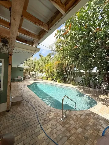 2058 Nursery Road Clearwater FL 33764