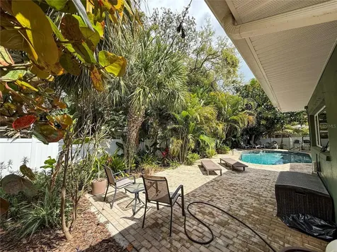 2058 Nursery Road Clearwater FL 33764