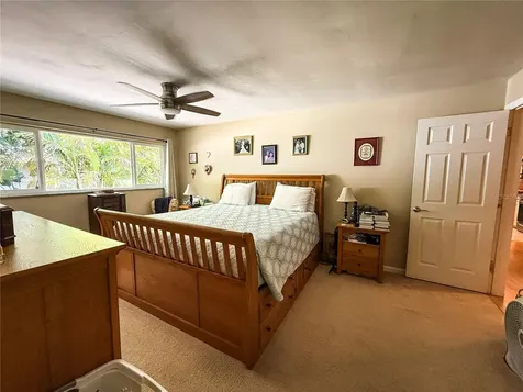 2058 Nursery Road Clearwater FL 33764