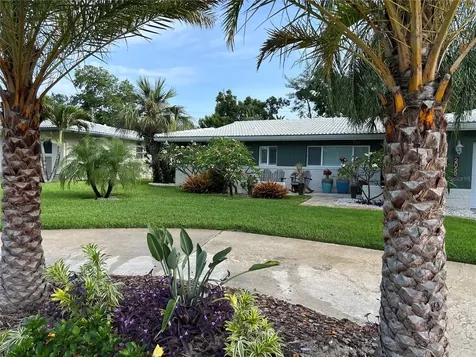 2058 Nursery Road Clearwater FL 33764
