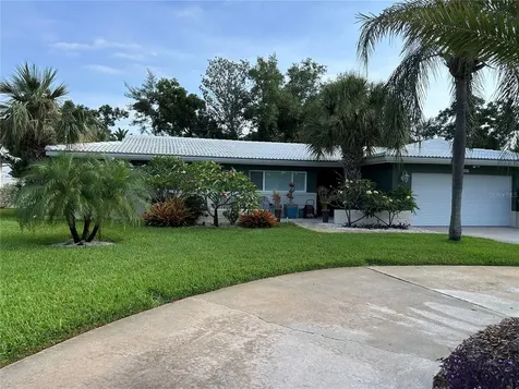 2058 Nursery Road Clearwater FL 33764