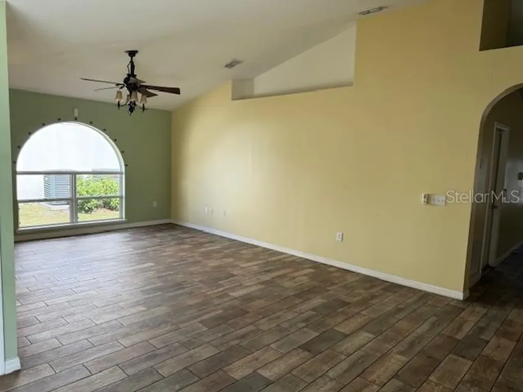 8004 E Settlers Creek Lane Lakeland FL 33810
