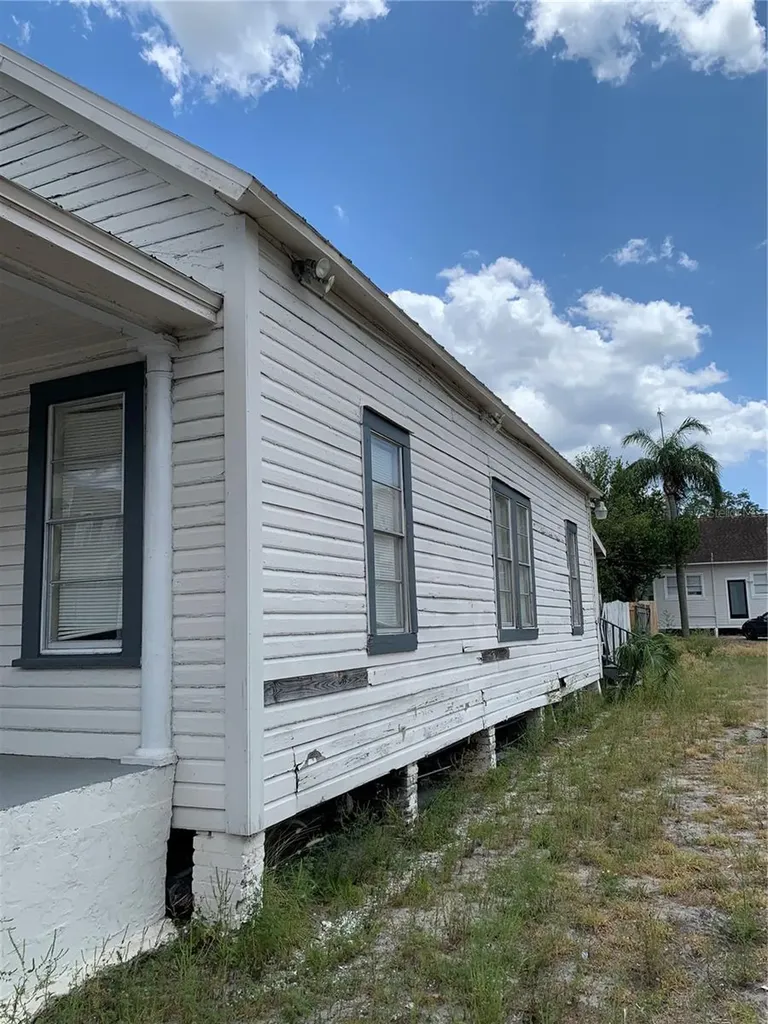 1921 E 5th Avenue Tampa FL 33605