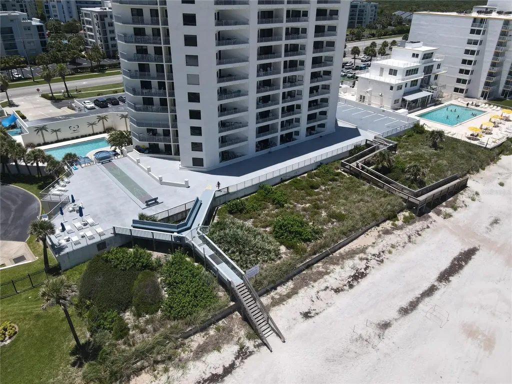 5207 Atlantic Avenue New Smyrna Beach FL 32169