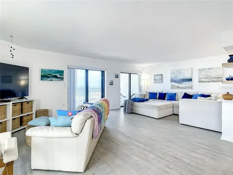 5207 Atlantic Avenue New Smyrna Beach FL 32169